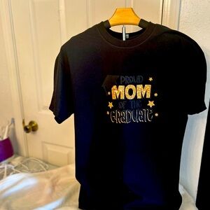 Gildan tshirt with saying